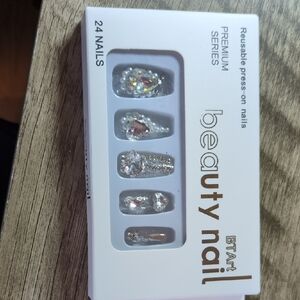 BTart Silver Press-On Nails